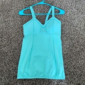Lululemon Aqua Tank Sz 6